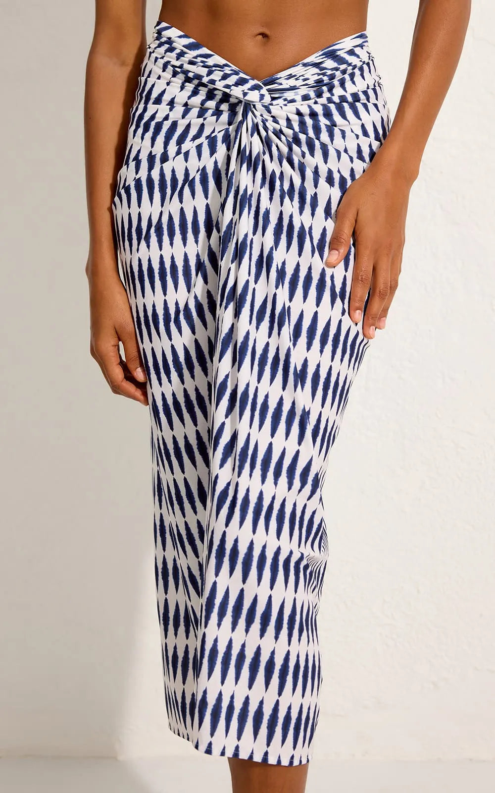 Knot Sarong