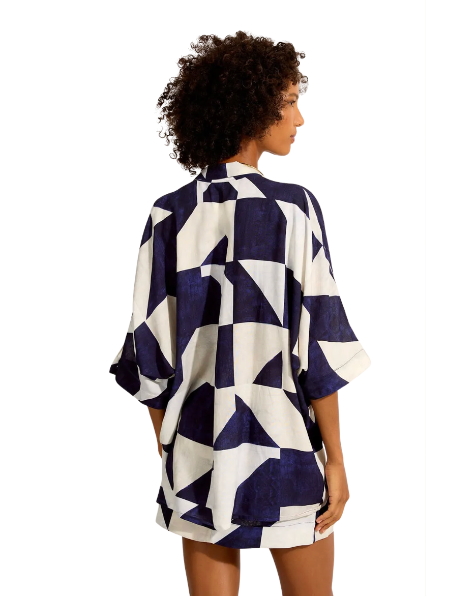 Oversized Cut Shirt