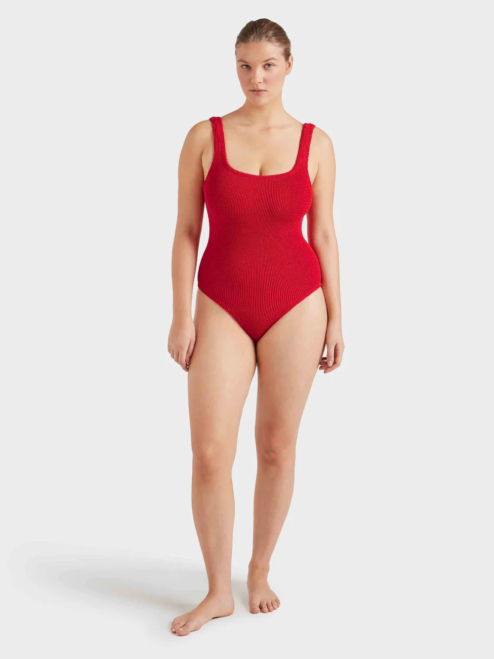 Coverage Square Neck
Swim